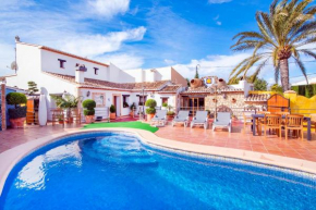 A015 - Finca Rústica con piscina en la Costa Blanca